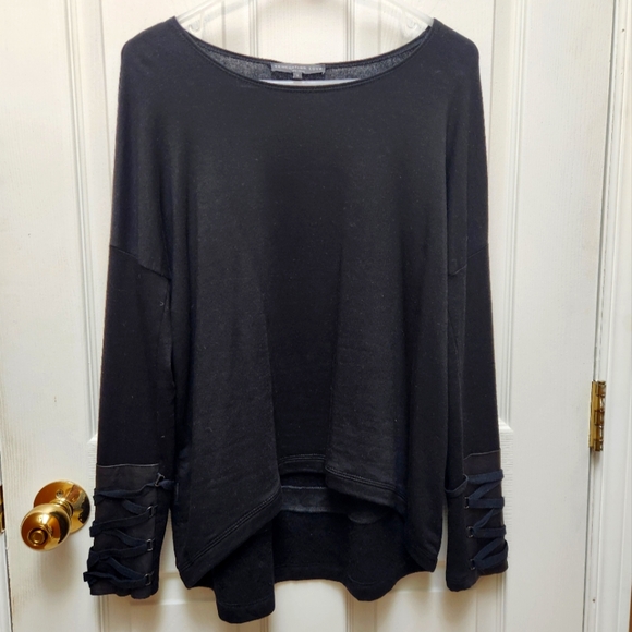 Generation Love Sweater - Picture 2 of 8